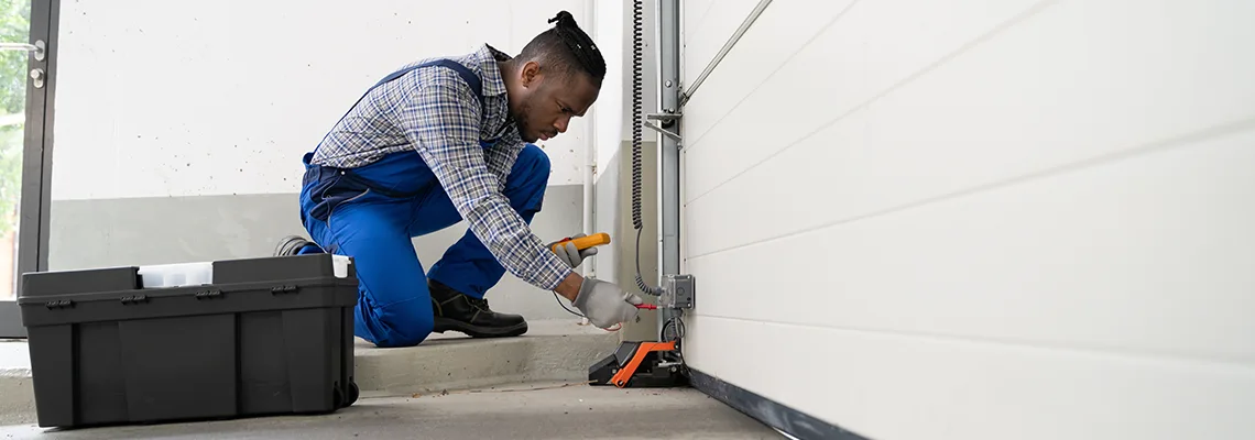 Liftmaster Garage Door Won't Move in Gurnee, Illinois