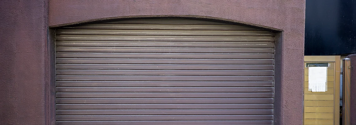 Fallen Garage Door Worn Rollers Replacement in Gurnee, Illinois